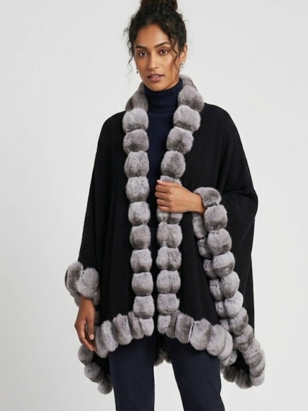 BELLE FARE Reversible Faux Fur Trim Wool & Cashmere Ruana Shawl Black NWT $300